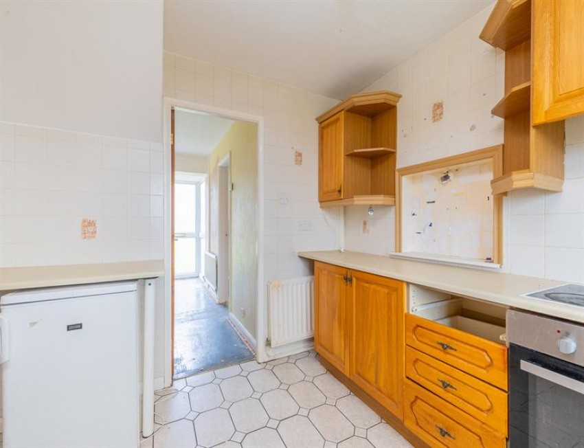 Images for Chain free property with great potential on North Brook Road