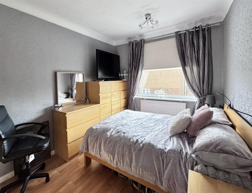 Images for Lower Barn Road, Hadfield, Glossop