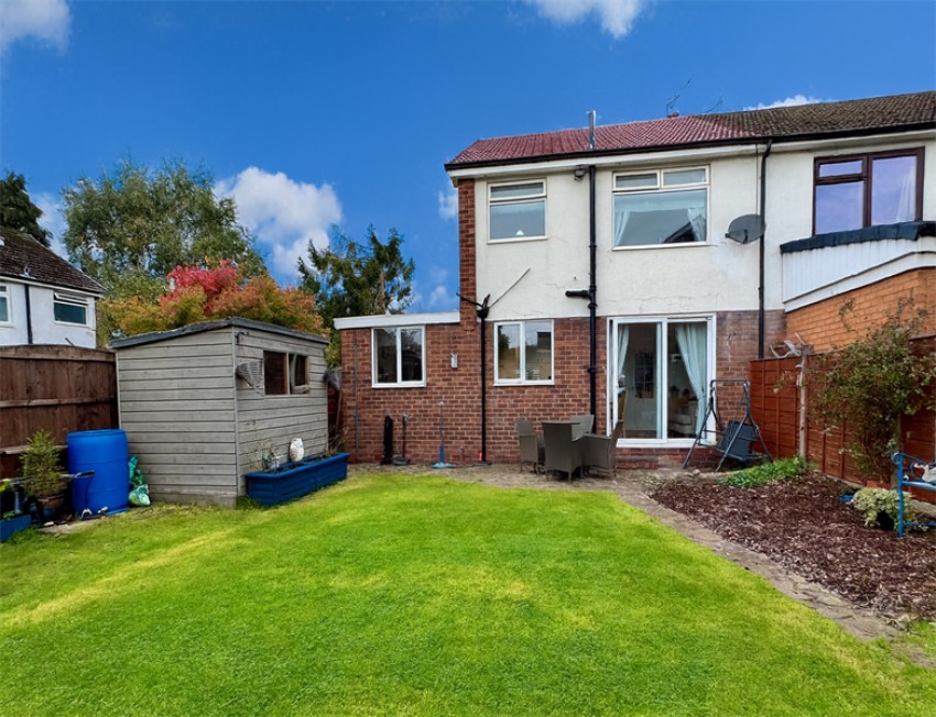 Images for Lower Barn Road, Hadfield, Glossop