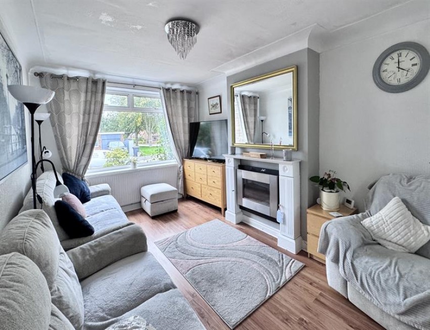 Images for Lower Barn Road, Hadfield, Glossop