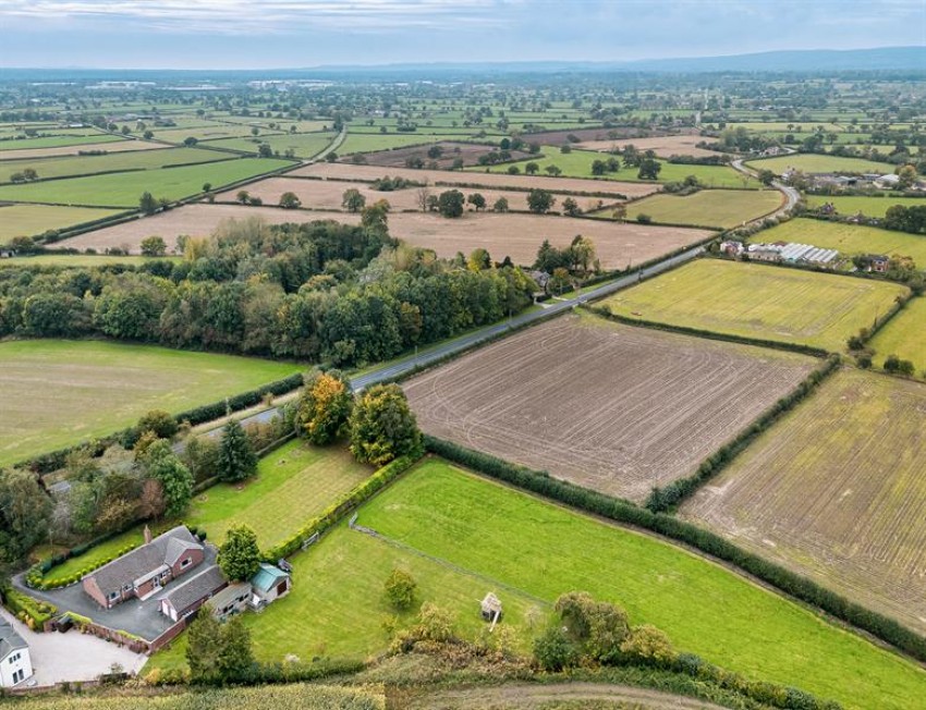Images for Wrexham Road, Holt