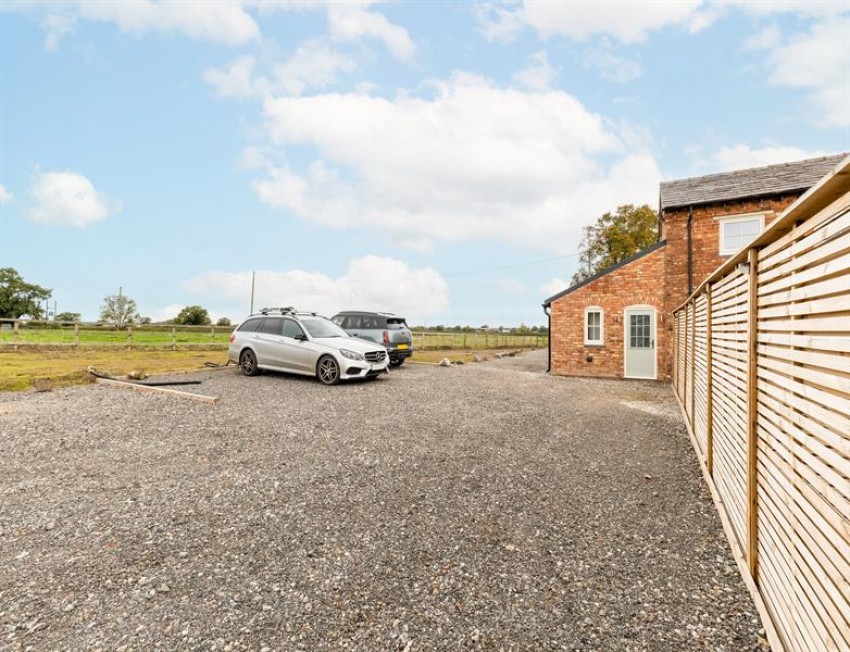 Images for Daisy Bank Farm, Top Farm Lane, Winsford Road, Cholmondeston