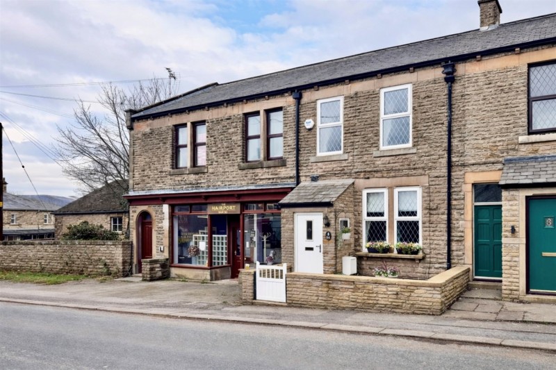 Glossop Road, Gamesley, Glossop