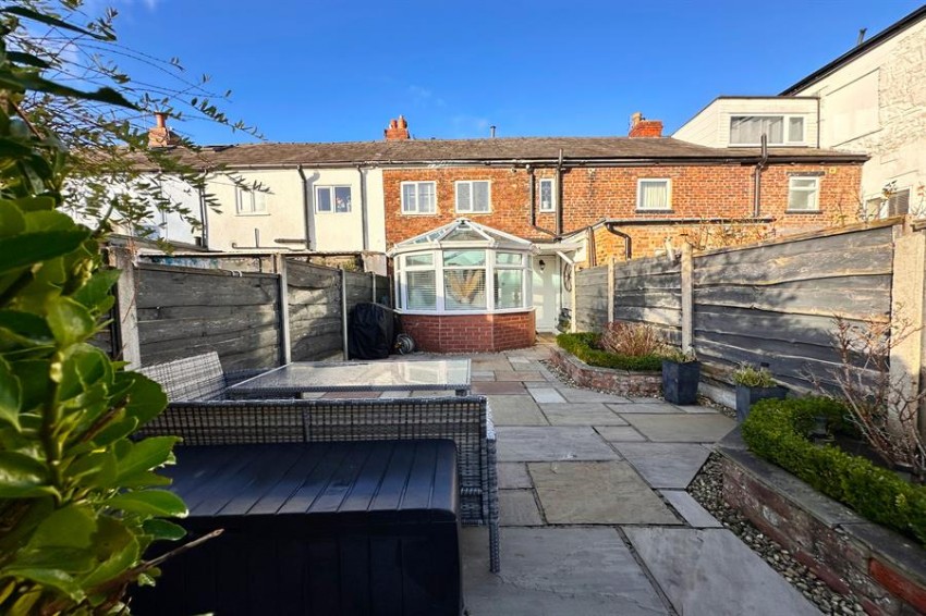 Images for London Road South, Poynton