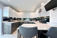 Images for London Road South, Poynton