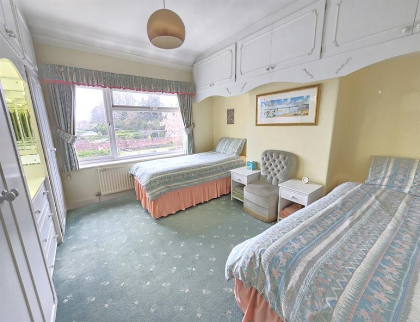 Images for Rosslyn Grove, Timperley, Altrincham