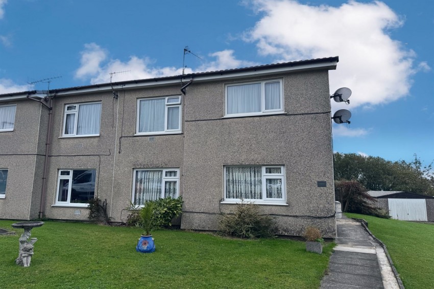 Images for Meadow Close, Dove Holes, Buxton