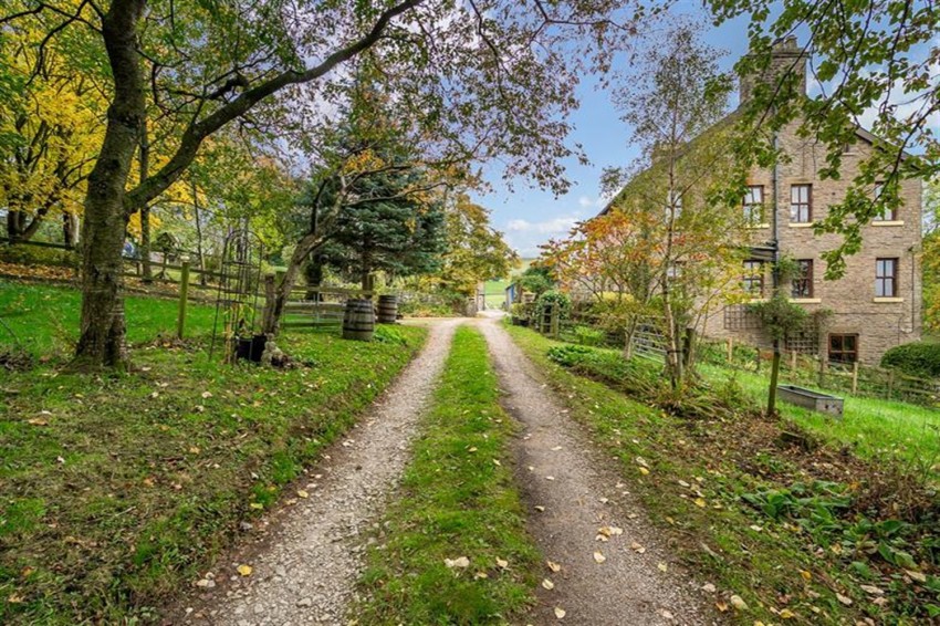 Images for Moorwood Farm, Redmoor Lane, New Mills, High Peak