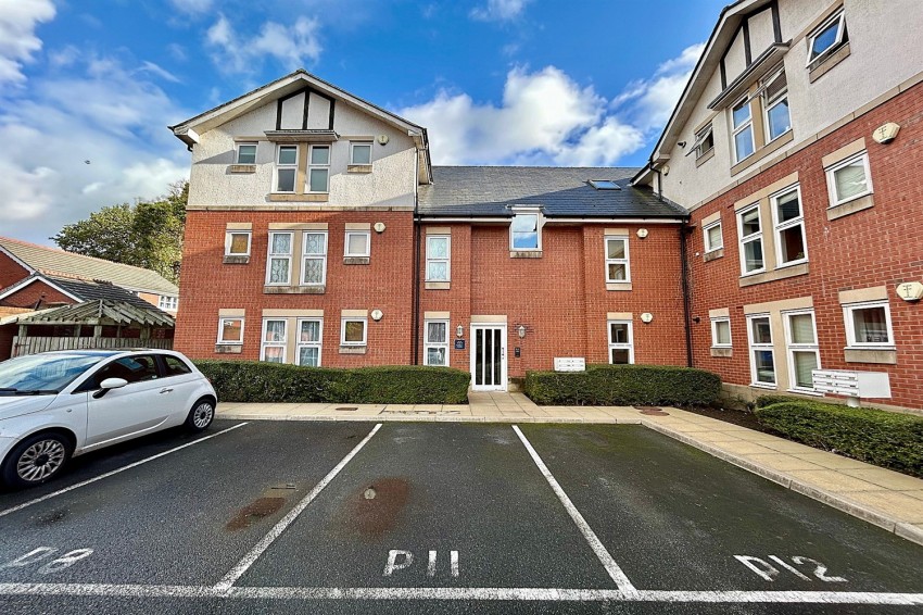 Images for 50a Bronington Close, Northenden