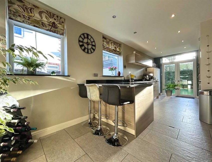 Images for Swaylands Drive, Sale