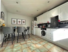 Images for Stoneleigh Avenue, Sale