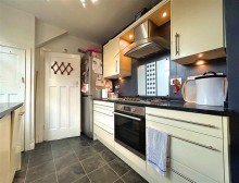 Images for Barnfield Crescent, Sale