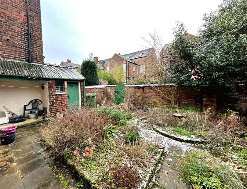 Images for Hazel Avenue, Sale