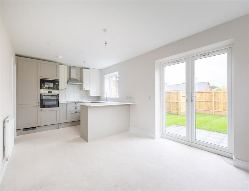 Images for 27 Gowy Place, Plot 49, Beeston.