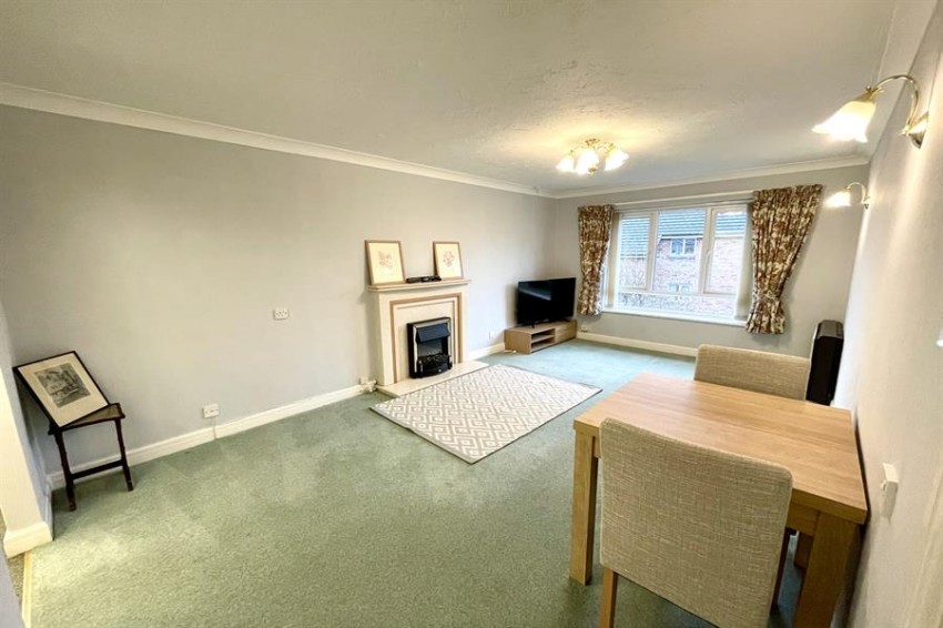 Images for Lynwood, Victoria Road, Wilmslow