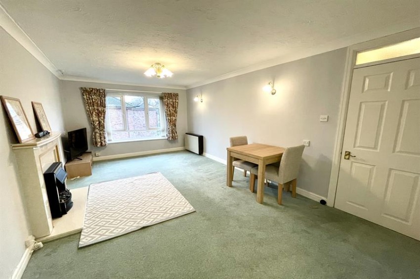 Images for Lynwood, Victoria Road, Wilmslow