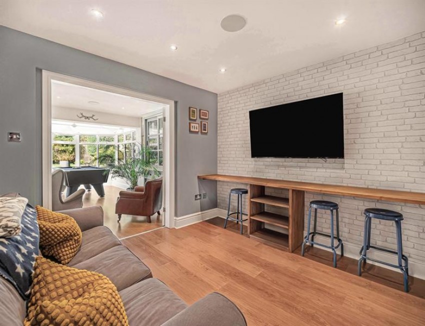 Images for Mentmore Gardens, Appleton, Warrington