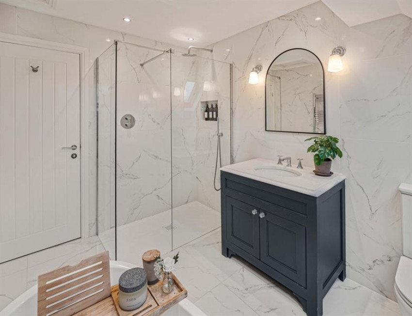 Images for Mentmore Gardens, Appleton, Warrington