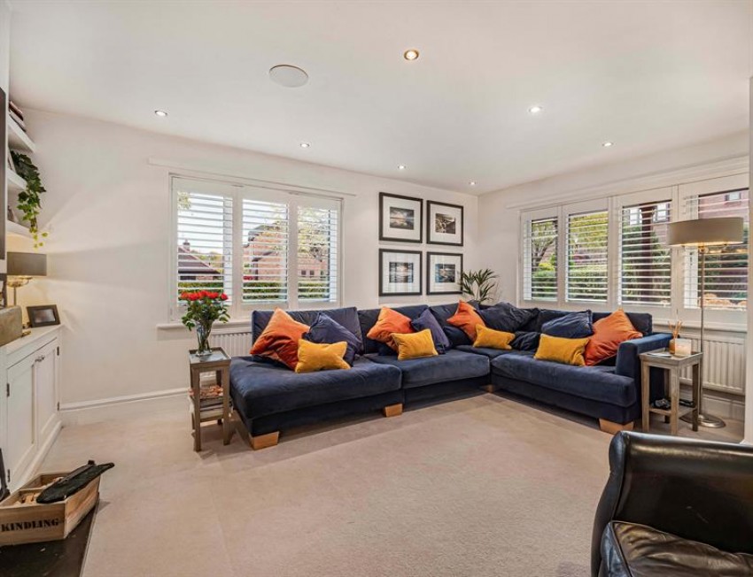 Images for Mentmore Gardens, Appleton, Warrington