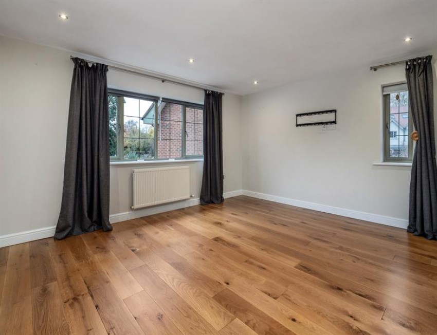 Images for Oak Park, Alderley Edge