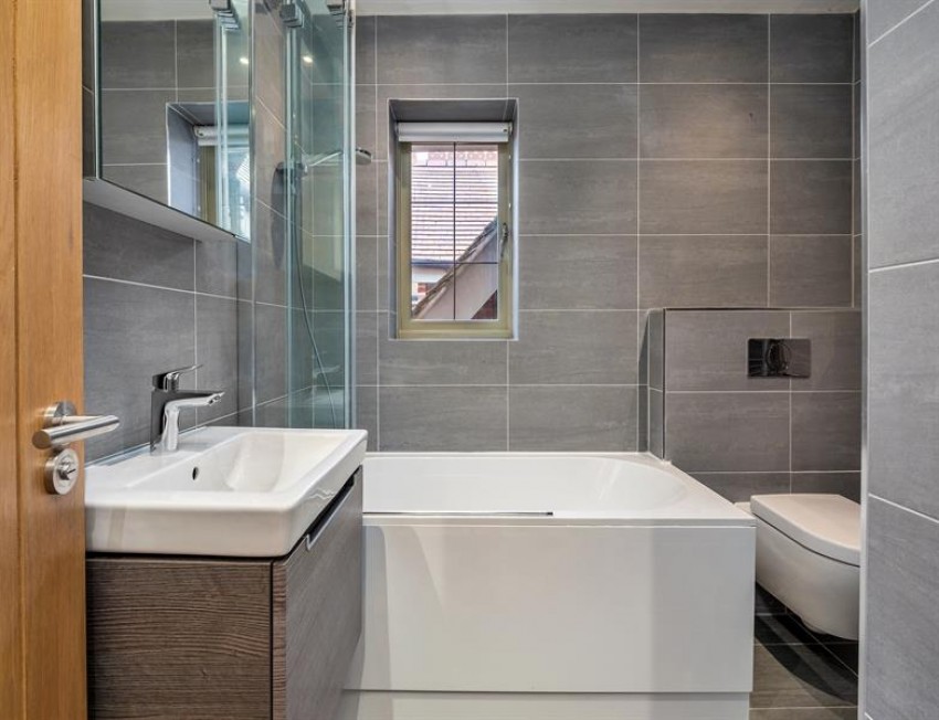 Images for Oak Park, Alderley Edge