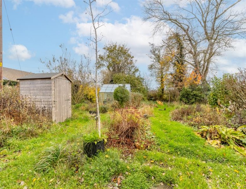 Images for Herrimans Cottage, Kingsley Road, Crowton.