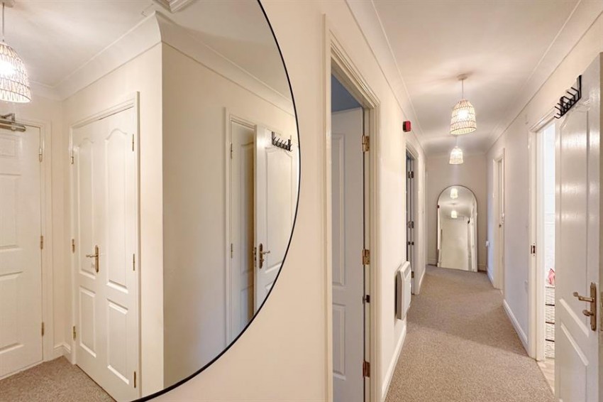 Images for Coppice House, London Road South, Poynton