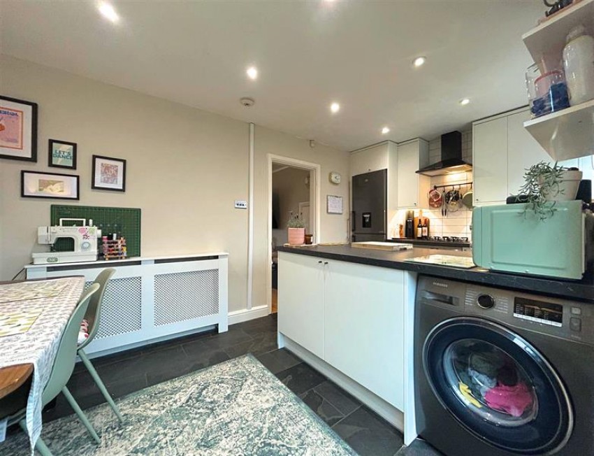 Images for Larchwood Close, Sale