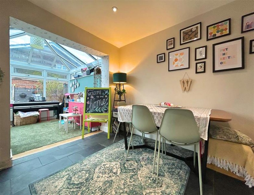 Images for Larchwood Close, Sale