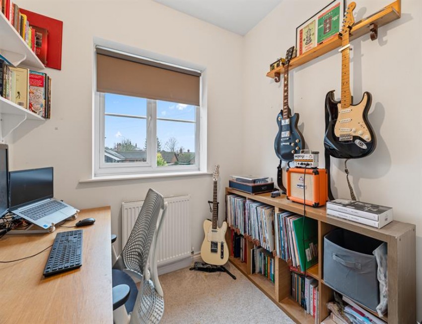 Images for Railway Cottages, Chester Road, Helsby, Frodsham