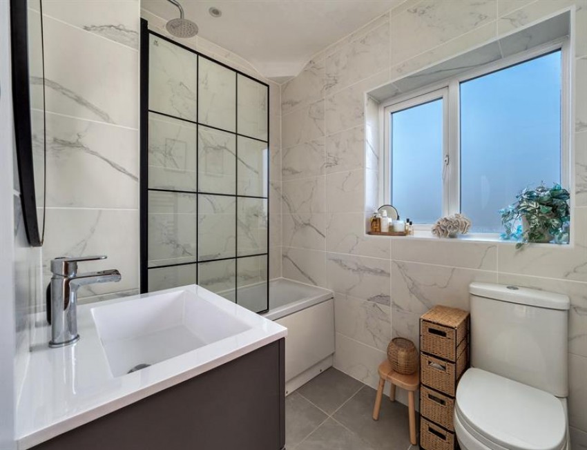 Images for The Circuit, Alderley Edge