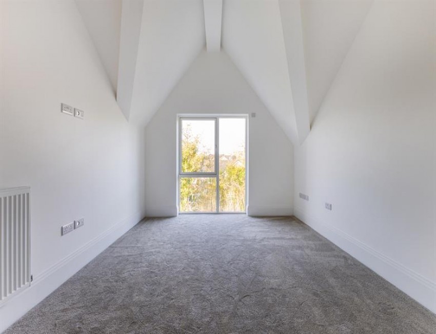 Images for Highfield Gardens, Sale