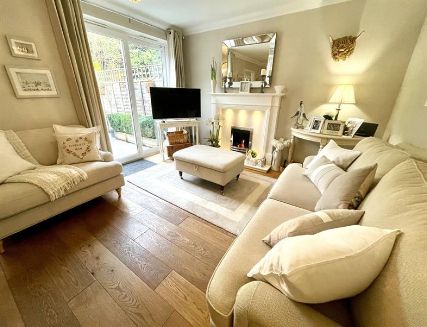 Images for Field Side Close, Mobberley