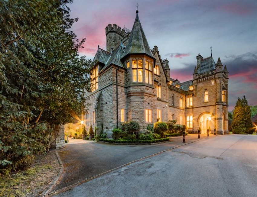 Images for Oakmere, Northwich