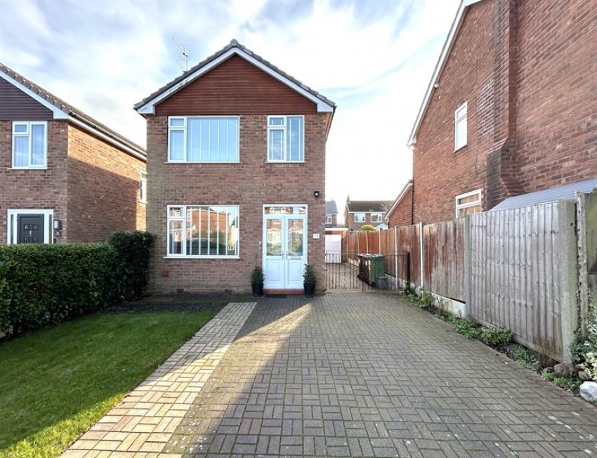 Images for Sandown Crescent, Cuddington, Northwich