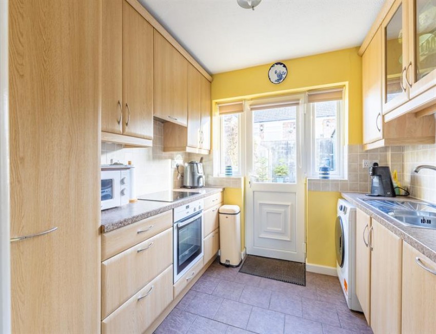 Images for Detached bungalow with corner plot on Kelsborrow Way