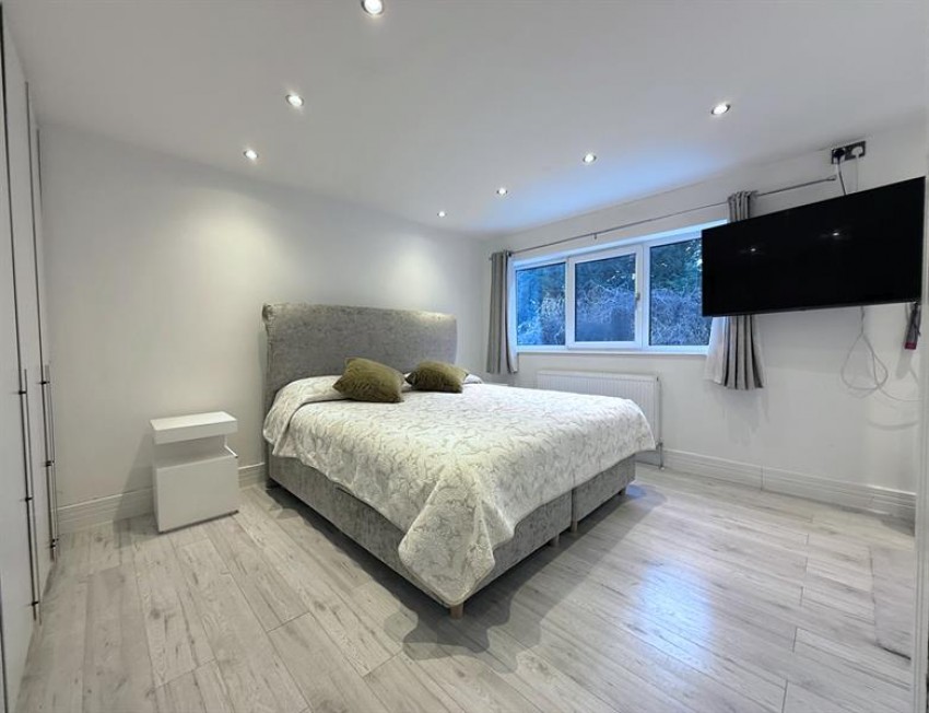 Images for Woodlands Drive, Sale