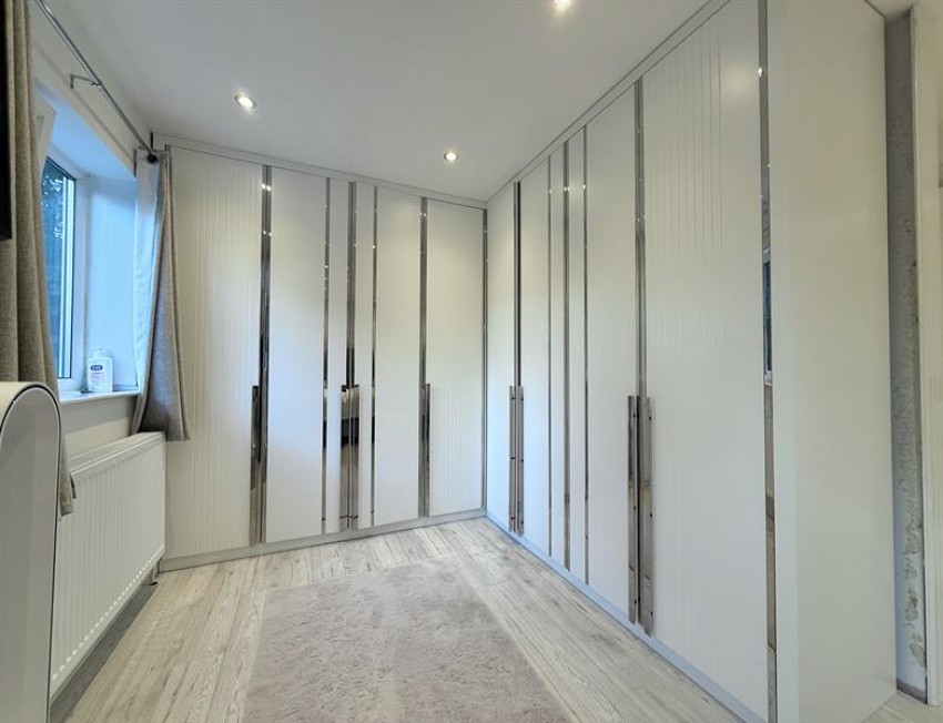 Images for Woodlands Drive, Sale