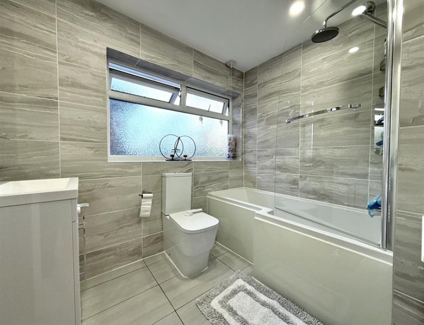 Images for Woodlands Drive, Sale