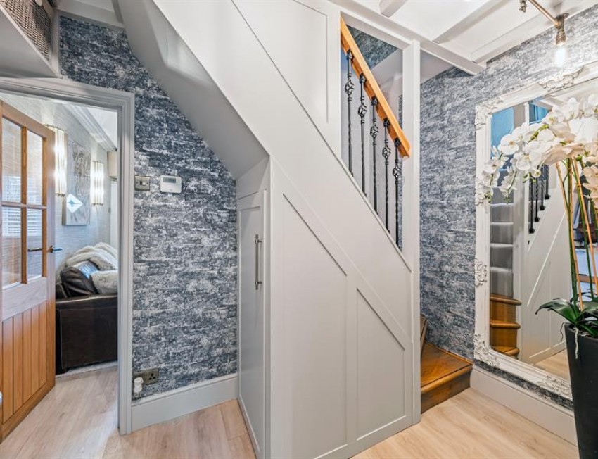 Images for Bates Lane, Helsby, Frodsham