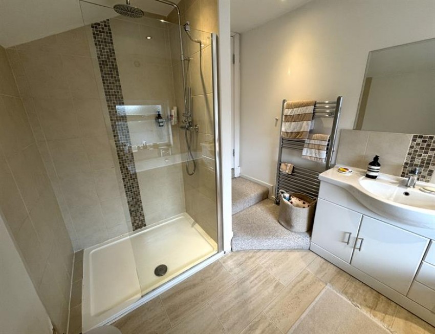 Images for Middlewich Road, Holmes Chapel