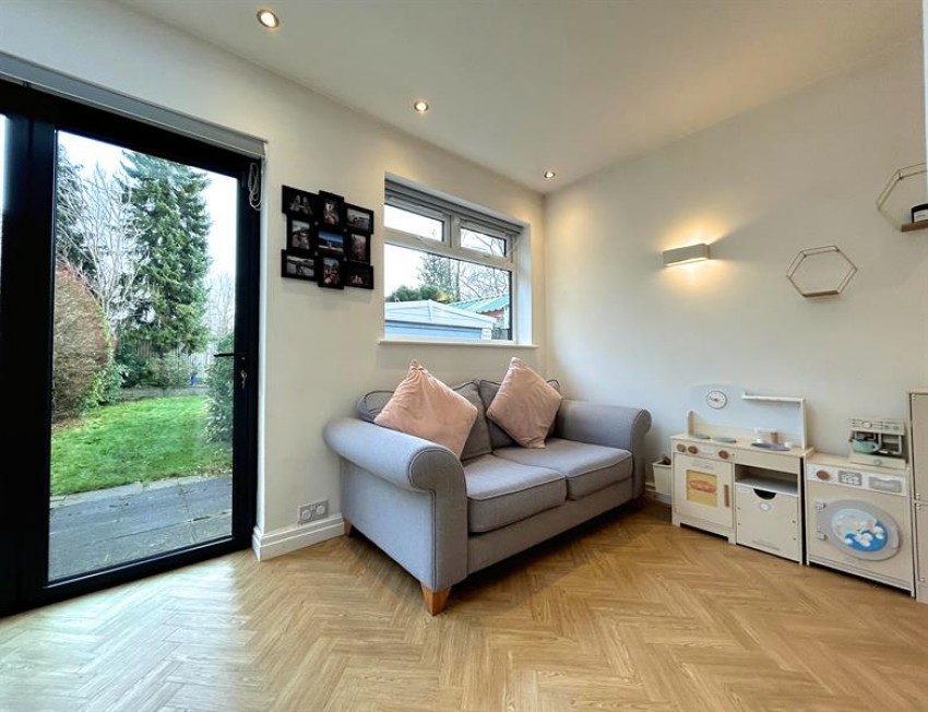 Images for Marford Crescent, Sale