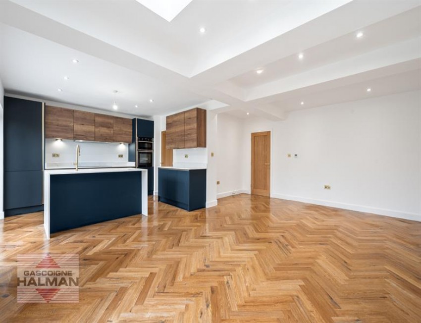 Images for Cranleigh Drive, Brooklands, Sale