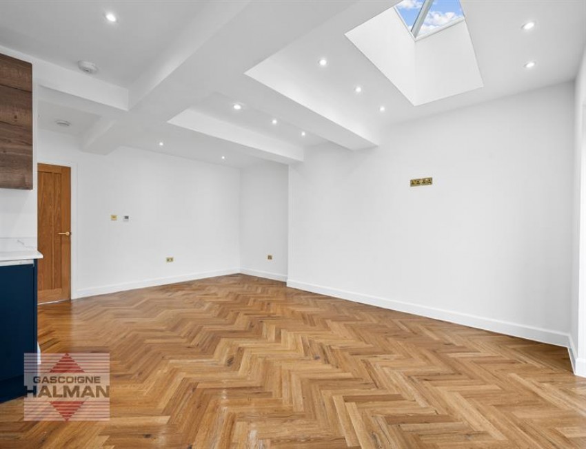 Images for Cranleigh Drive, Brooklands, Sale