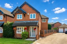 Images for Carnegie Close, Sale, M33