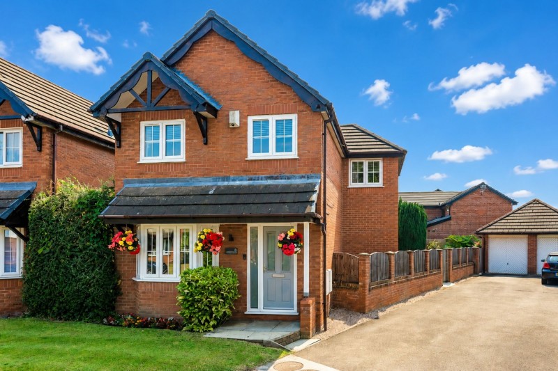 Carnegie Close, Sale, M33