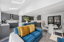 Images for Carnegie Close, Sale, M33