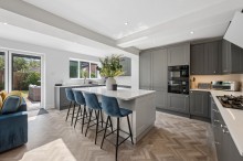 Images for Carnegie Close, Sale, M33
