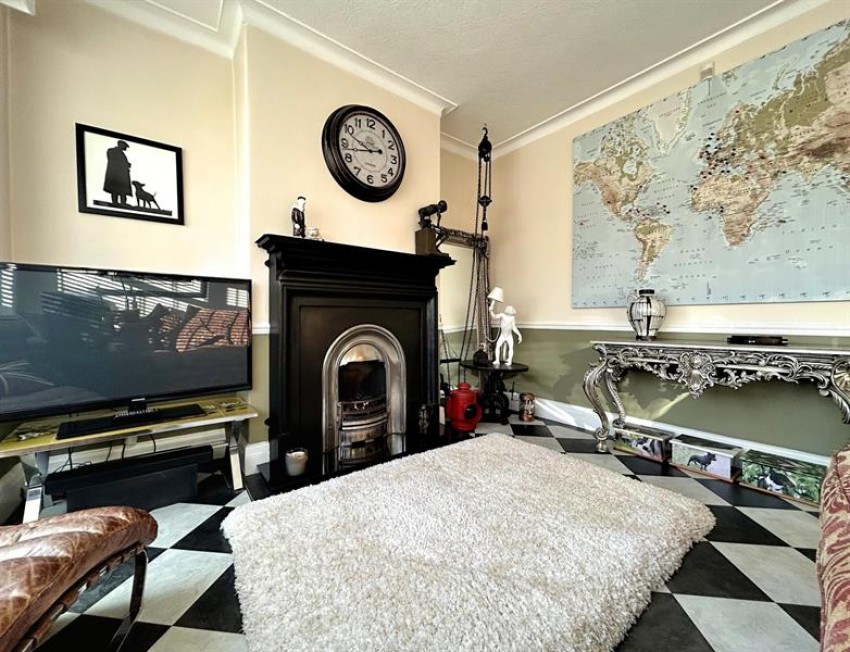 Images for Symons Road, Sale