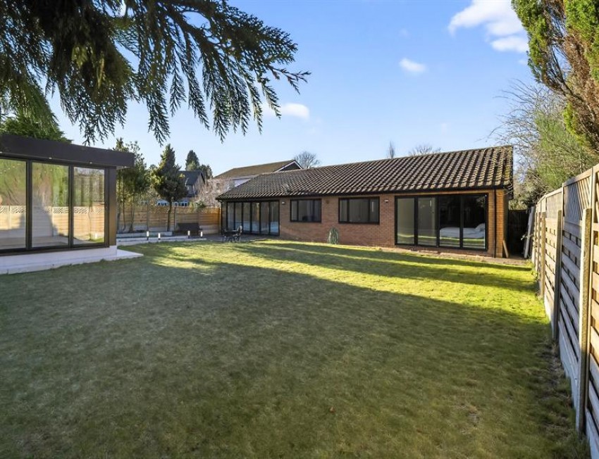 Images for Milverton Drive, Bramhall